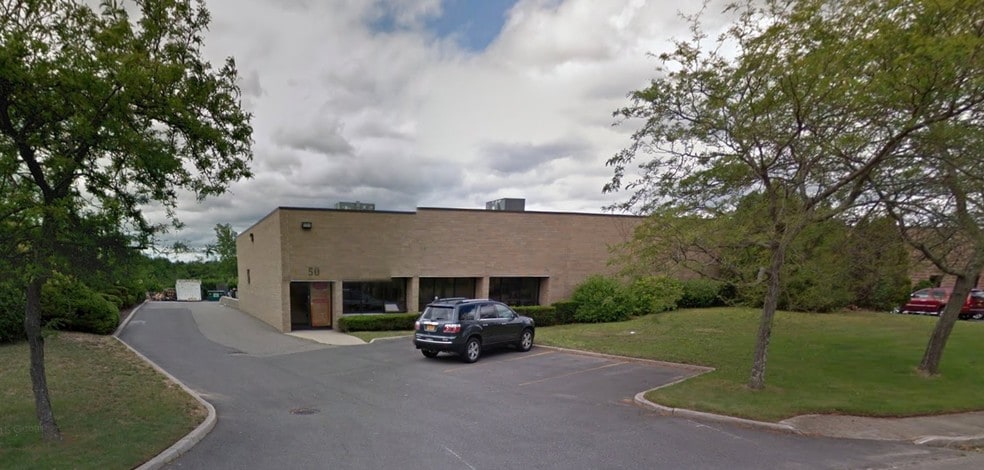 Primary Photo Of 50 Keyland Ct, Bohemia Manufacturing For Sale