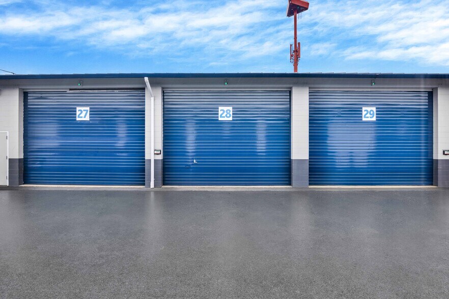 More Photos Of 2205 70th Ave W, Tacoma Warehouse For Lease