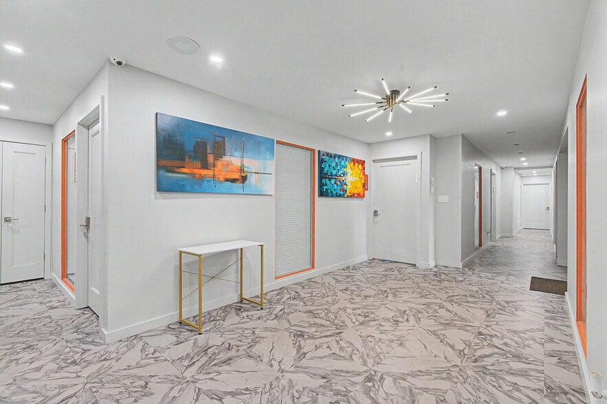 More Photos Of 11 Abrams Rd, Central Valley Office For Sale