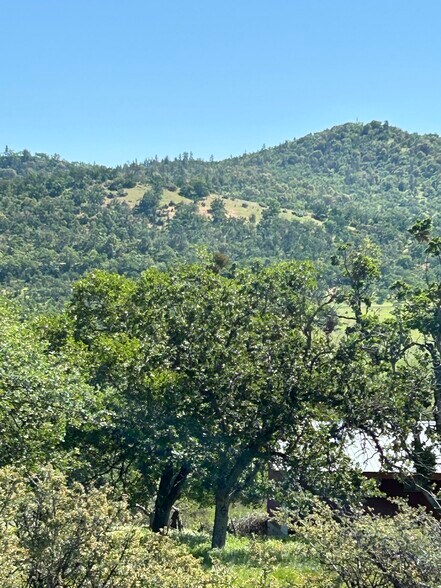 More Photos Of 5908 Foothill Rd, Central Point Land For Sale