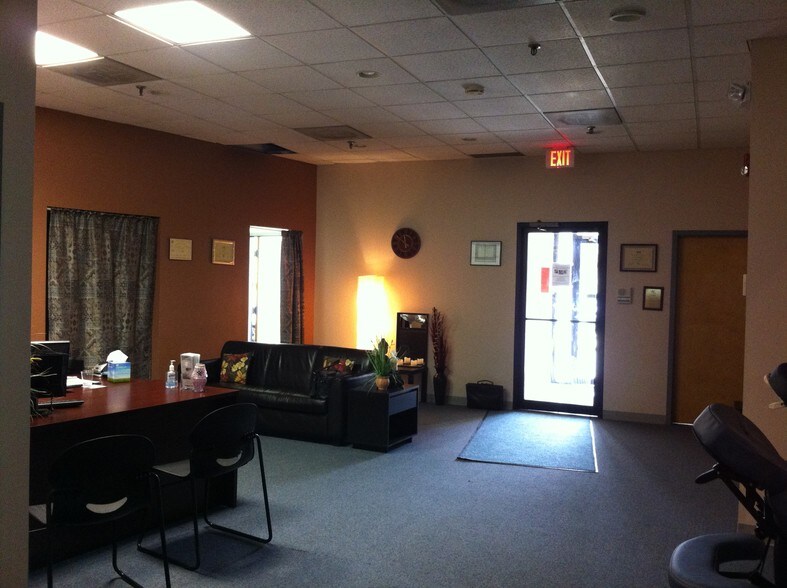 More Photos Of 18 Dartmouth St, Malden Storefront Retail Office For Lease