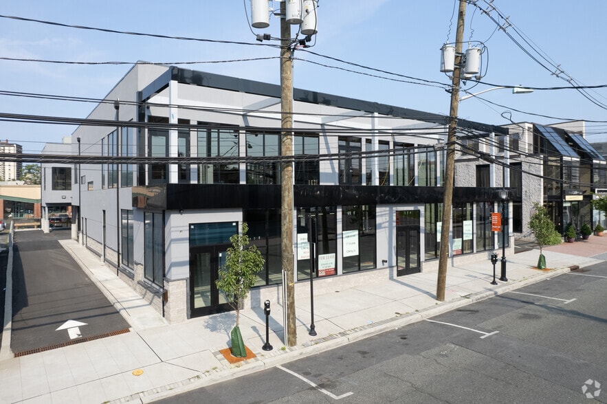 More Photos Of 1627-1633 Palisade Ave, Fort Lee Storefront Retail Office For Lease