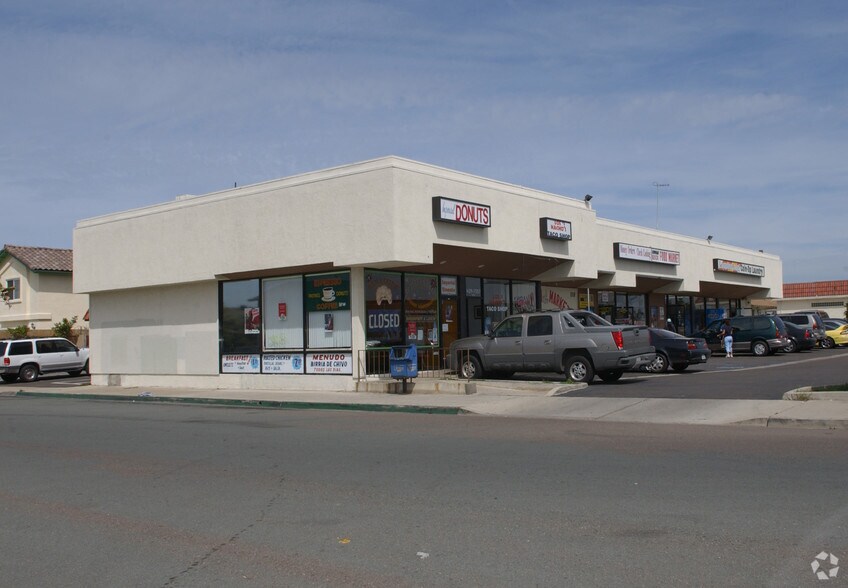 More Photos Of 1002-1010 Palm Ave, Imperial Beach Storefront For Sale