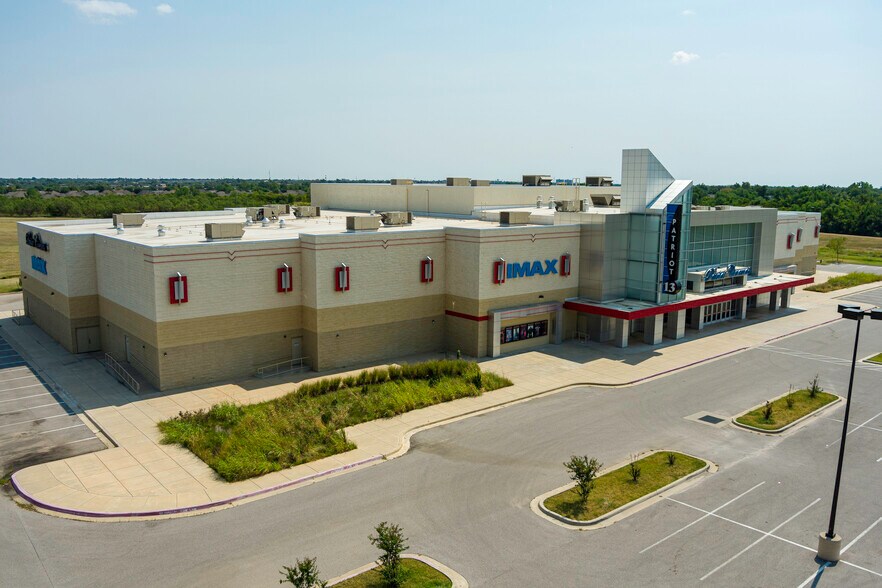 More Photos Of 2803 NW 67th St, Lawton Movie Theatre For Sale