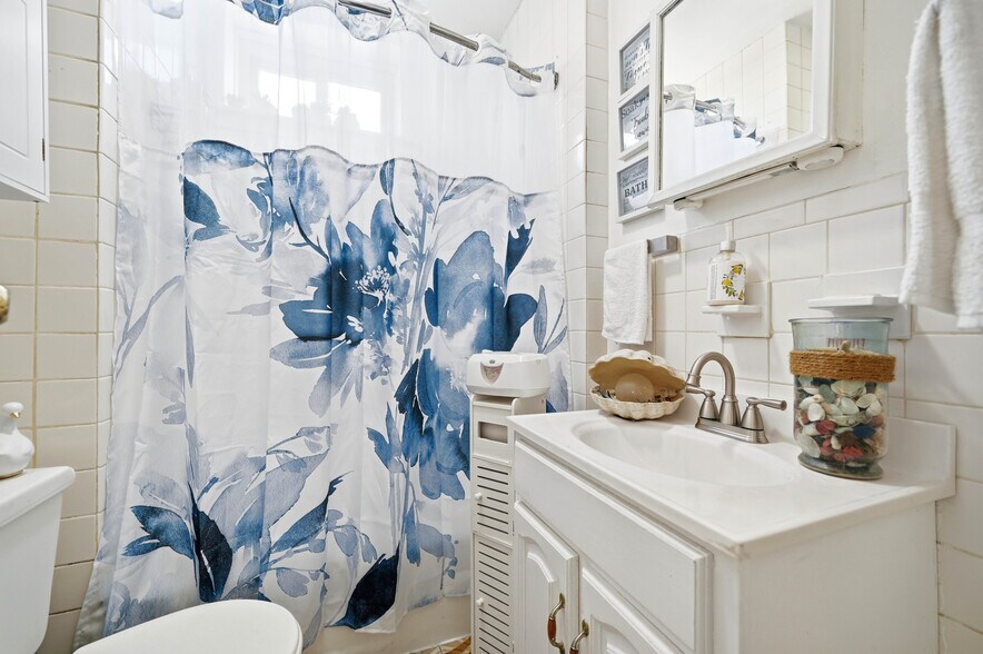 More Photos Of 775 Nepperhan Ave, Yonkers Multifamily For Sale