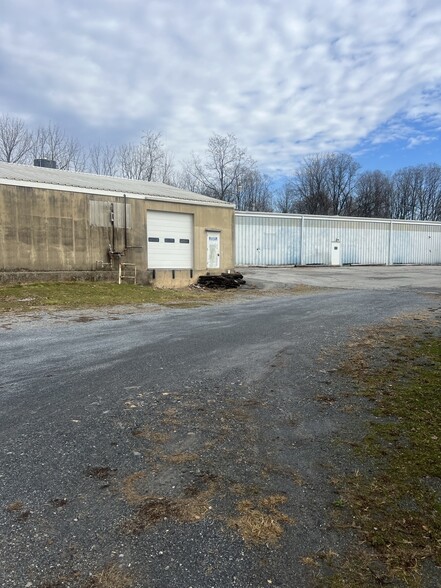 Primary Photo Of 105 Curtis st, Richland Warehouse For Sale