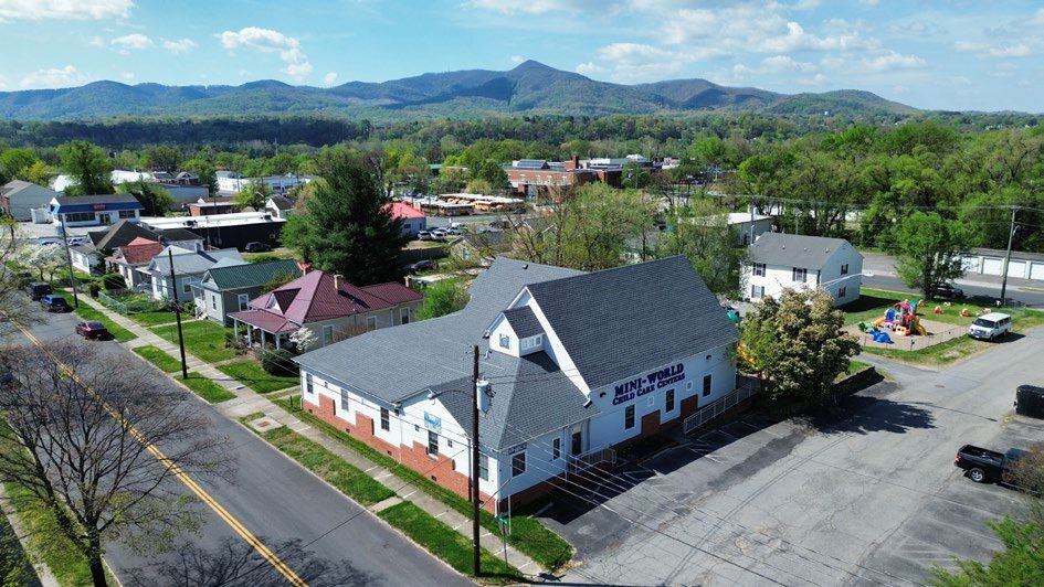 More Photos Of , Salem General Retail For Sale
