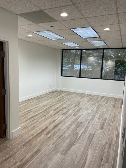 More Photos Of 1810 S Macdill Ave, Tampa Medical For Lease