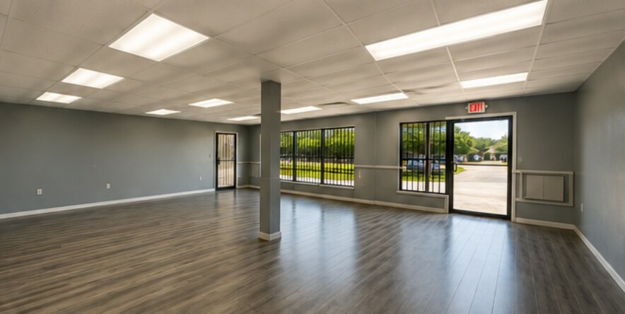 More Photos Of 1905 Nogalitos St, San Antonio Freestanding For Lease