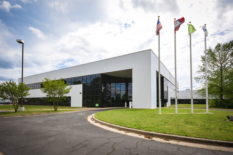 Primary Photo Of 7773 Sloane Dr, Little Rock Office For Sale
