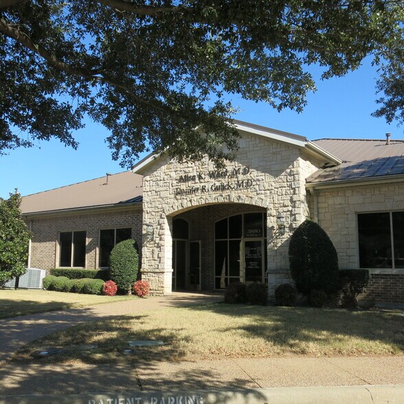 More Photos Of 3880 Parkwood Blvd, Frisco Office For Sale