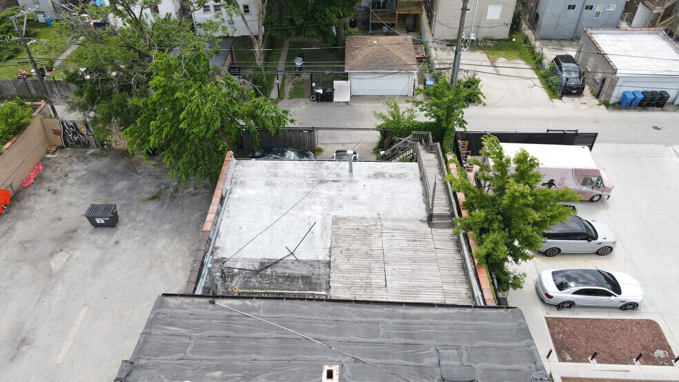 More Photos Of 5401-5403 W Madison St, Chicago Storefront Retail Residential For Sale