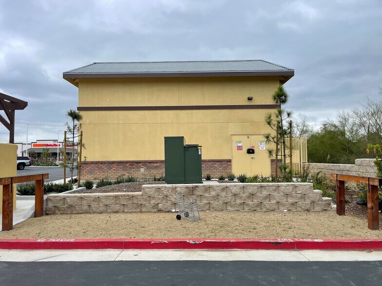 More Photos Of 9241 Limonite Ave, Jurupa Valley Unknown For Lease