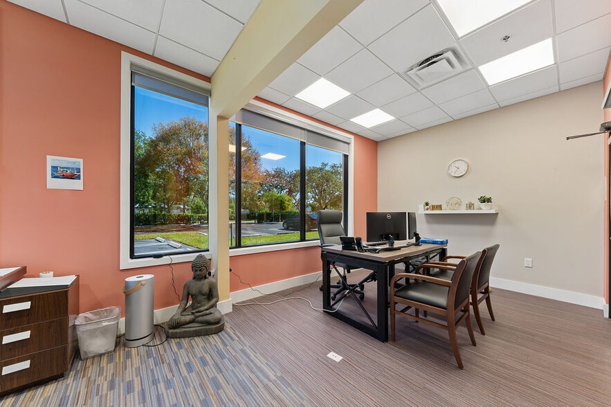 More Photos Of 1590 S Congress Ave, West Palm Beach Medical For Sale