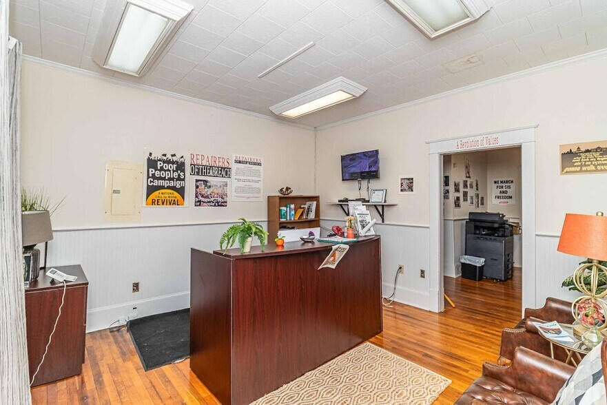 More Photos Of 1206 E Ash St, Goldsboro Loft Creative Space For Lease