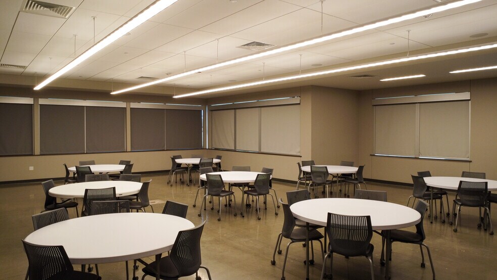 More Photos Of 200 Bailey Ranch Rd, Aledo Medical For Lease