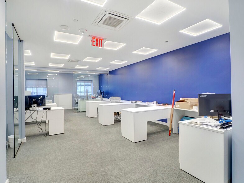 More Photos Of 158 Bergen Tpke, Ridgefield Park Medical For Lease