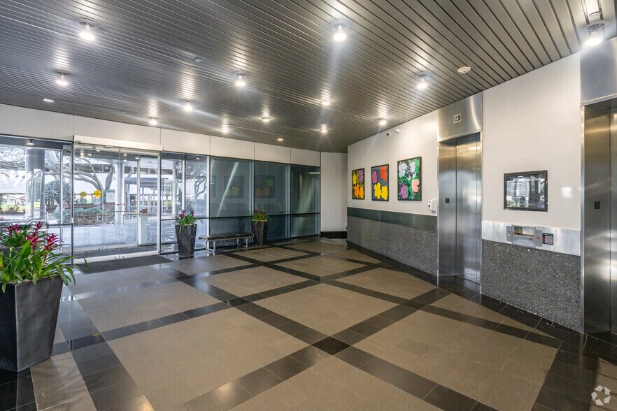 More Photos Of 2200 Space Park Dr, Houston Unknown For Lease