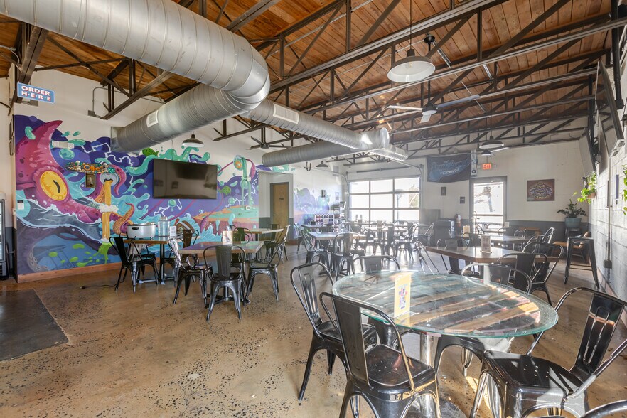 More Photos Of 485 Tom Hall St, Fort Mill Freestanding For Lease