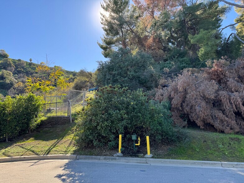 More Photos Of 3 Ambar Dr, Woodland Hills Land For Sale