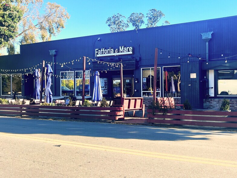 More Photos Of 315 Main St, Half Moon Bay Storefront Retail Office For Lease