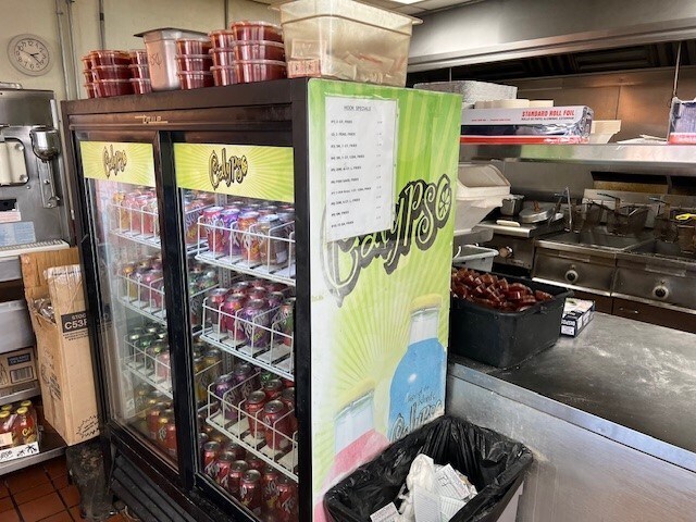 More Photos Of 1127 W Broadway Ave, Minneapolis Fast Food For Sale