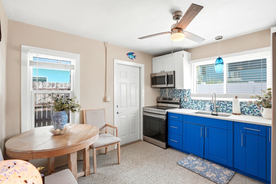 More Photos Of 14135 Palm St, Madeira Beach Apartments For Sale