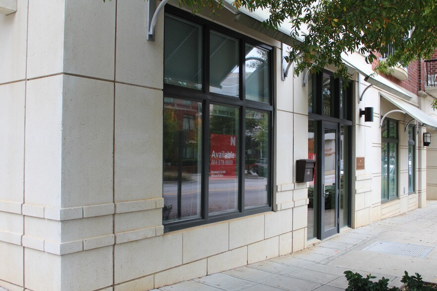 More Photos Of 101 E McBee Ave, Greenville General Retail For Lease