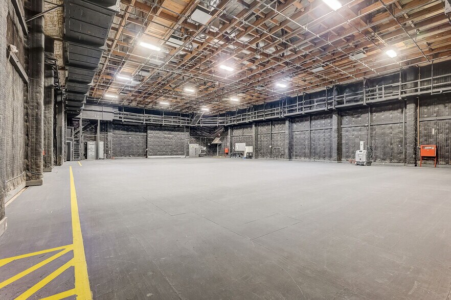 More Photos Of 201 N Occidental Blvd, Los Angeles Movie Radio TVStudio For Sale