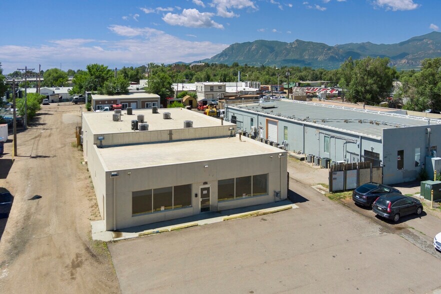 More Photos Of 2217 E Boulder St, Colorado Springs Light Distribution For Sale