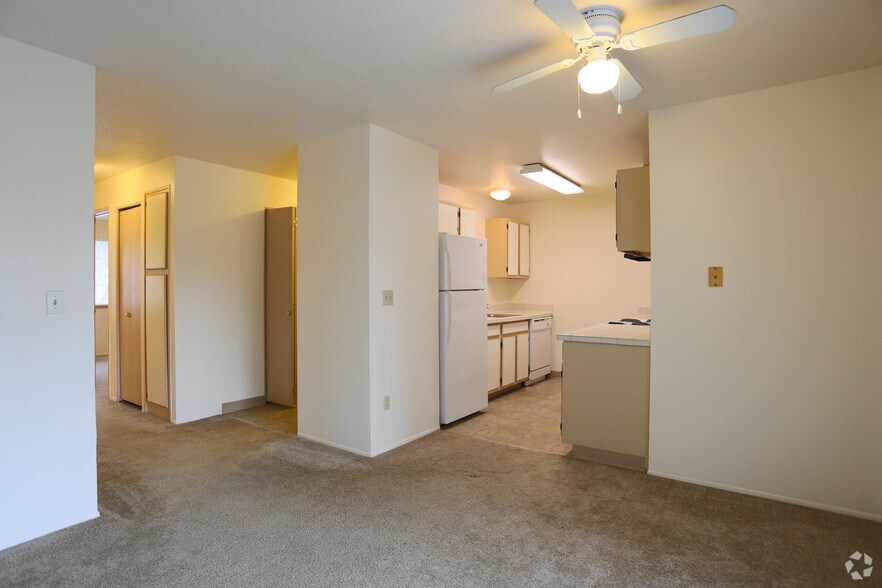 More Photos Of 805 NE Kane Dr, Gresham Apartments For Sale