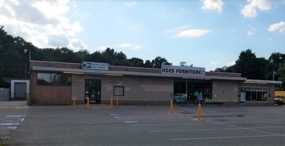 More Photos Of 333 Plymouth St, Holbrook Storefront For Sale
