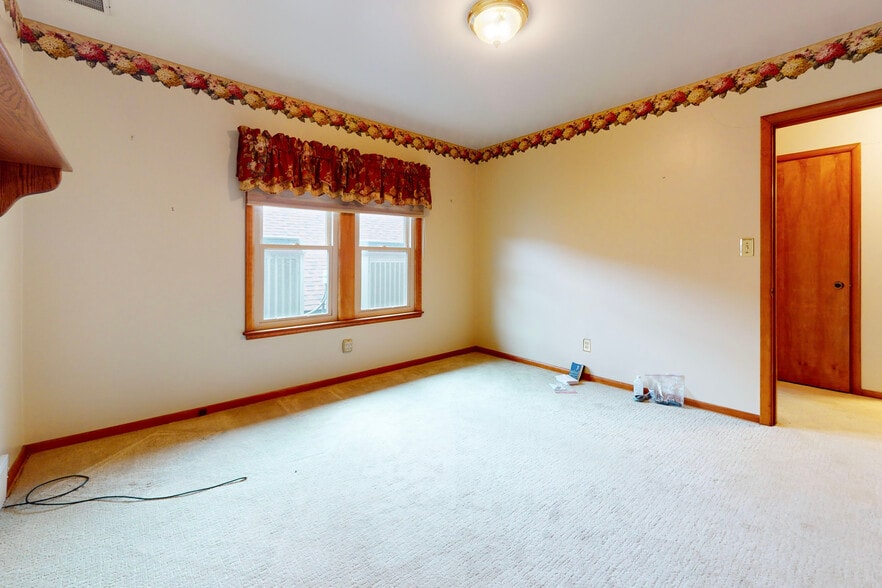 More Photos Of 3721 Main St, Weirton Funeral Home For Sale