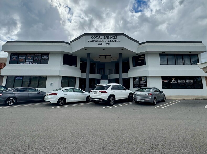 More Photos Of 9720-9734 W Sample Rd, Coral Springs Office For Lease