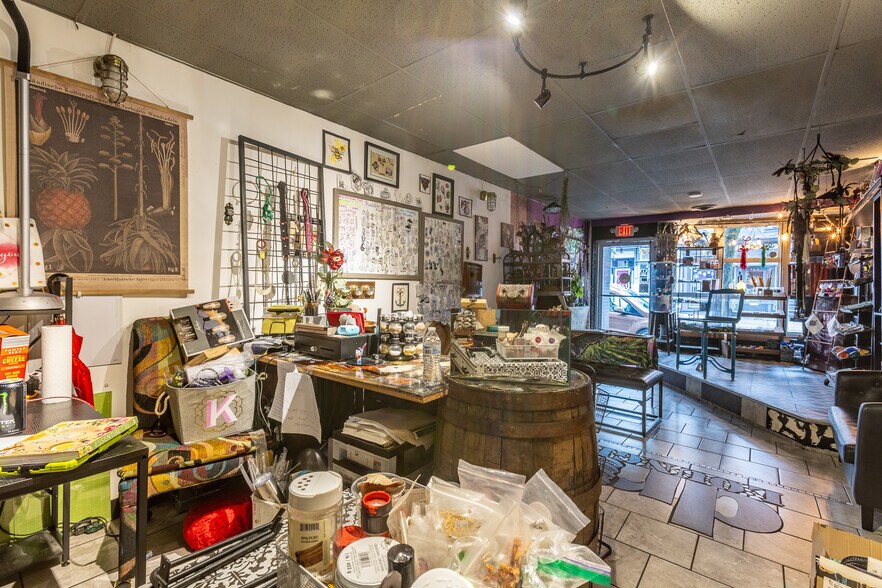 More Photos Of 749-755 E Warrington Ave, Pittsburgh General Retail For Lease