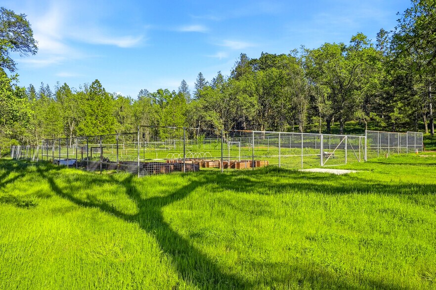 More Photos Of Placer Hills Rd, Meadow Vista Land For Sale