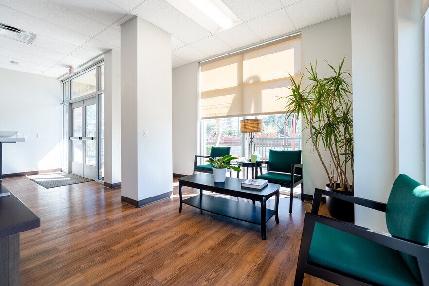 More Photos Of 2302 N Central Ave, Phoenix Apartments For Lease