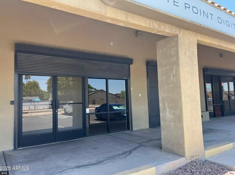 More Photos Of 16835 N Park Pl, Glendale Unknown For Lease