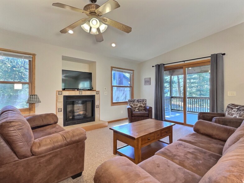 More Photos Of 8475 Hillcrest Ln, Saint Germain Hotel For Sale