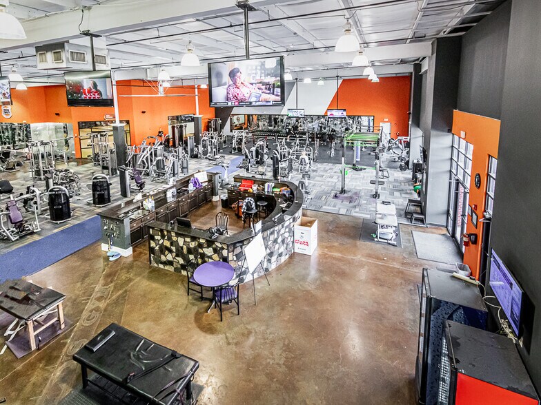 More Photos Of 3362 Acworth Summit Blvd, Acworth Health Club For Sale