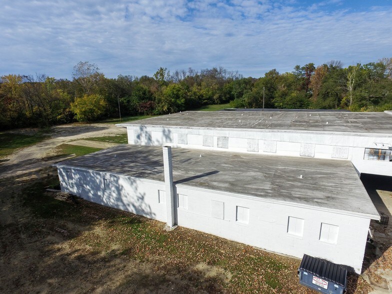 More Photos Of 3850 River Rd, Sodus Warehouse For Lease