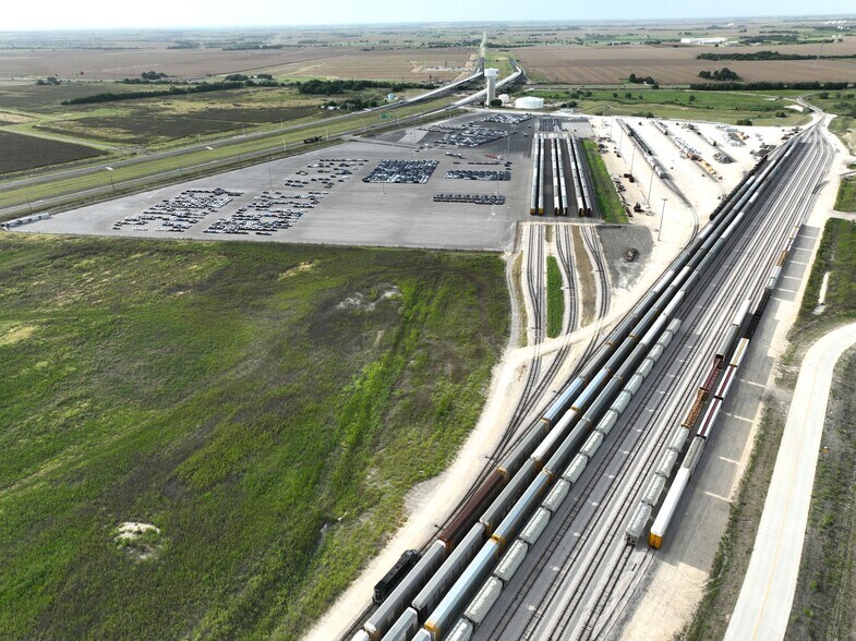 More Photos Of 201 FM 3349, Taylor Land For Sale