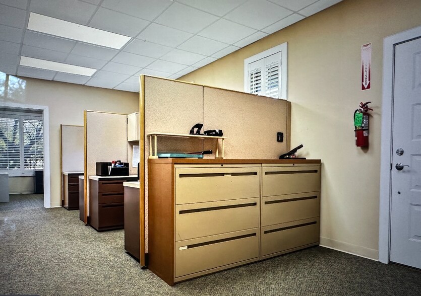 More Photos Of 1117 E Landis Ave, Vineland Office Residential For Lease