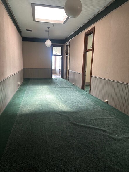 More Photos Of , Valdosta General Retail For Sale