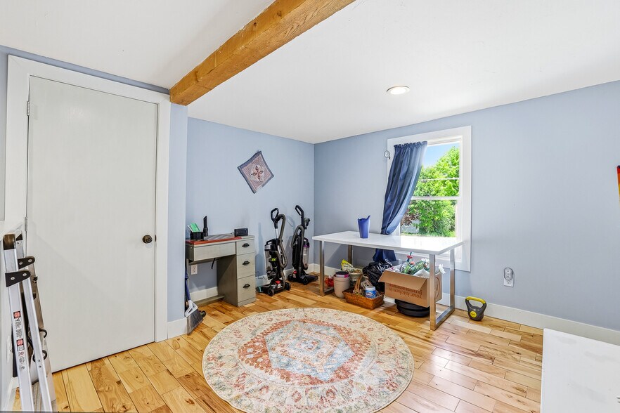 More Photos Of 1 Old Manchester Rd, Raymond Multifamily For Sale
