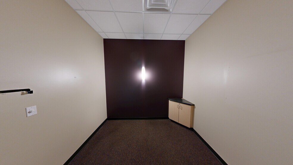 More Photos Of 1125 E Dupont Rd, Fort Wayne Unknown For Lease