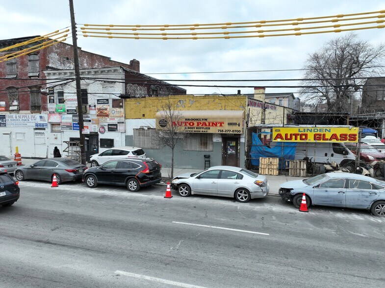 More Photos Of 3053 Atlantic Ave, Brooklyn Auto Repair For Sale
