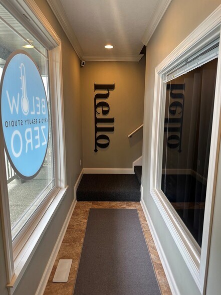 More Photos Of 1000 Coombs Farm Dr, Morgantown Office For Lease