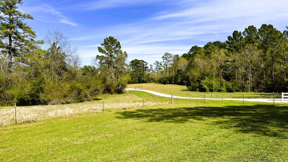 More Photos Of 231 Hostetter Rd, New Waverly Land For Sale