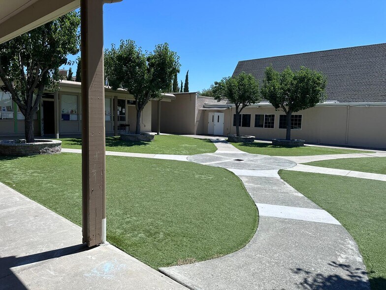 More Photos Of 200 N Abbott Ave, Milpitas Religious Facility For Lease